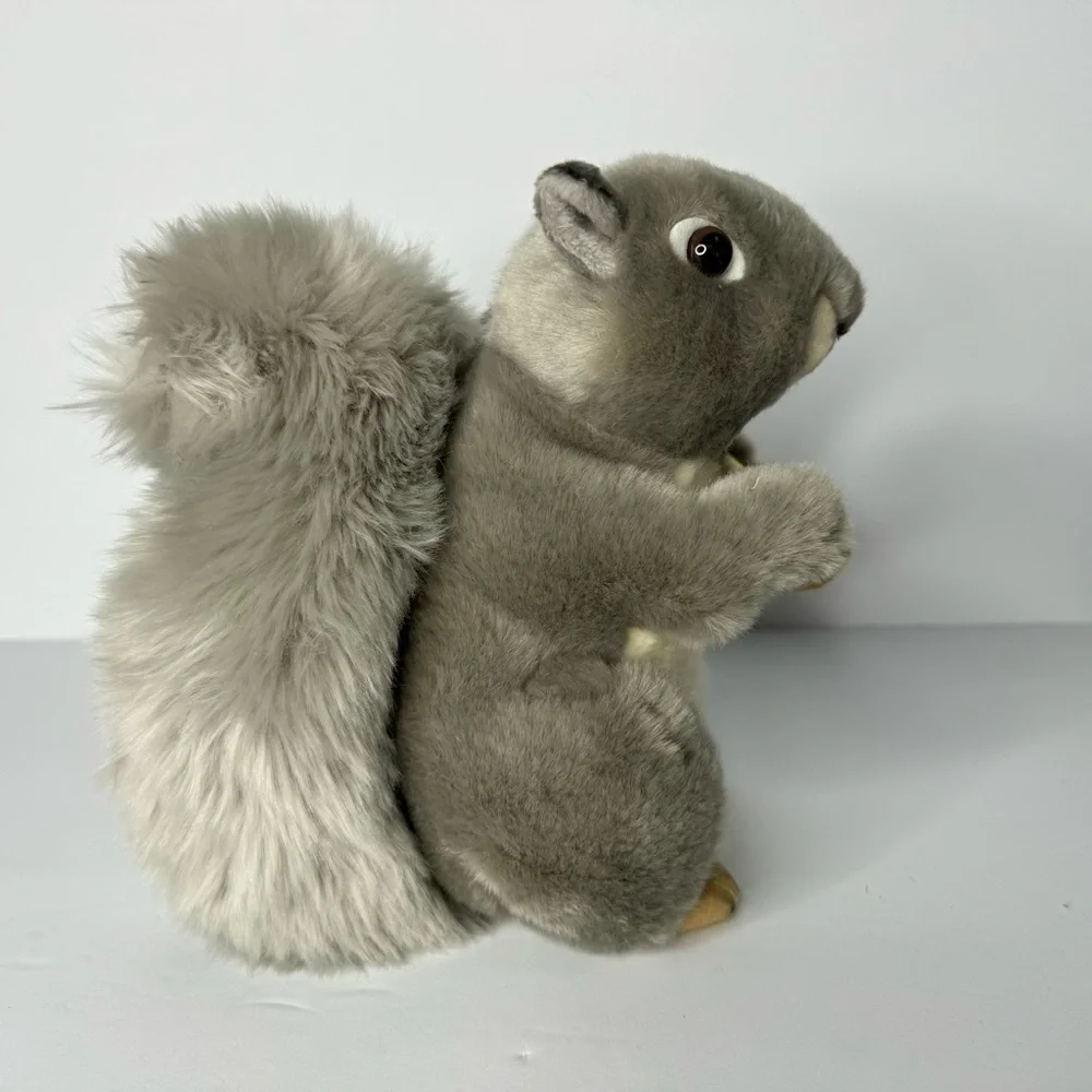 Miyoni by Aurora Gray Squirrel with Acorn Stuffed Animal Plush New with Tags 8”‎